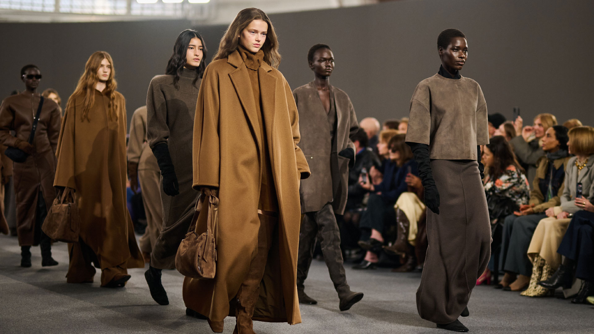 Max Mara World | マックスマーラ公式サイト