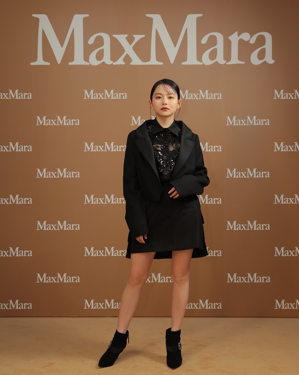 Anna Yamada Max Mara