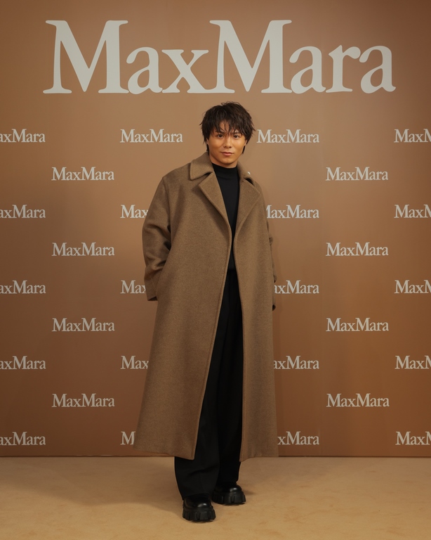 Hifumi Abe Max Mara